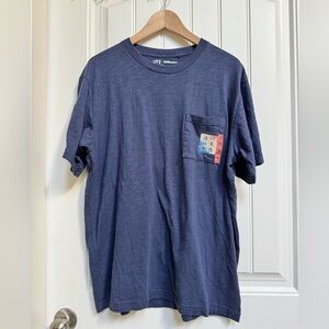 Uniqlo x  MFA Boston Yukiyoe Japanese Carp Navy Blue Cotton T-Shirt. Size XL